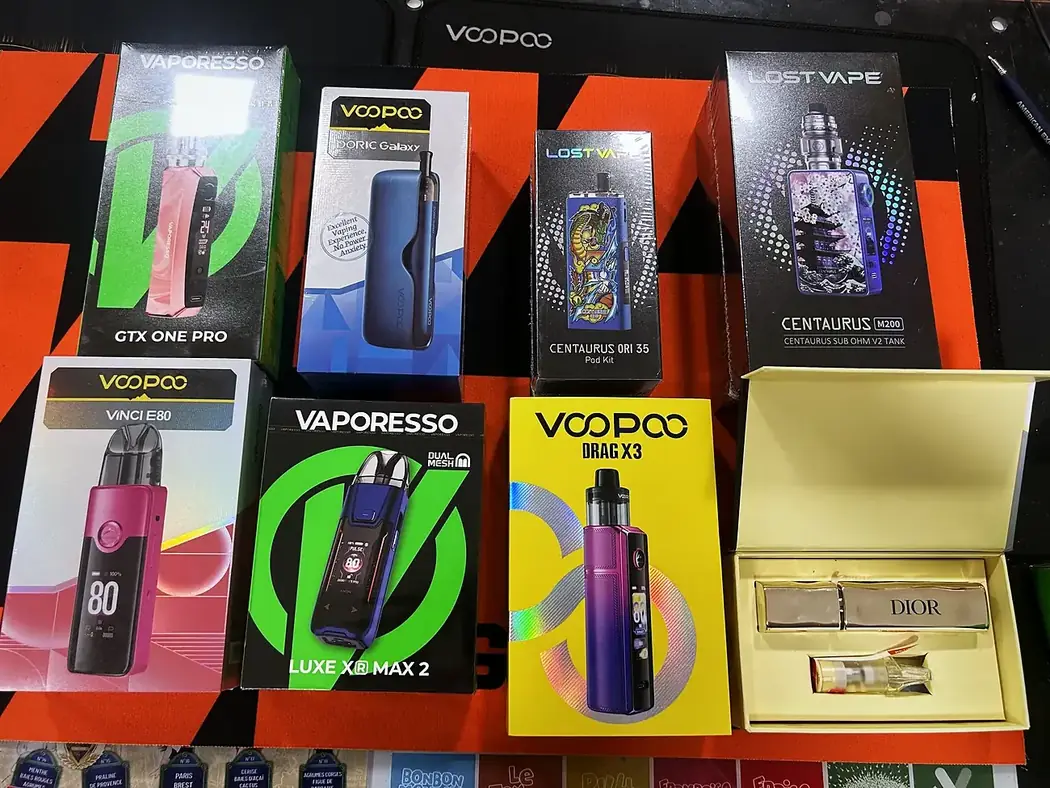 Kits VooPoo Drag X3, Doric Galaxy et Lost Vape Centaurus